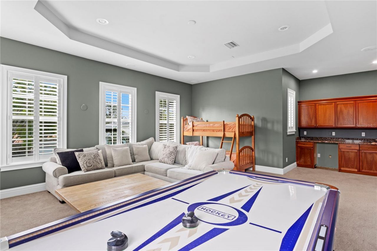 131 Miramar Boulevard Ne, Saint Petersburg, FL 33704 Photo