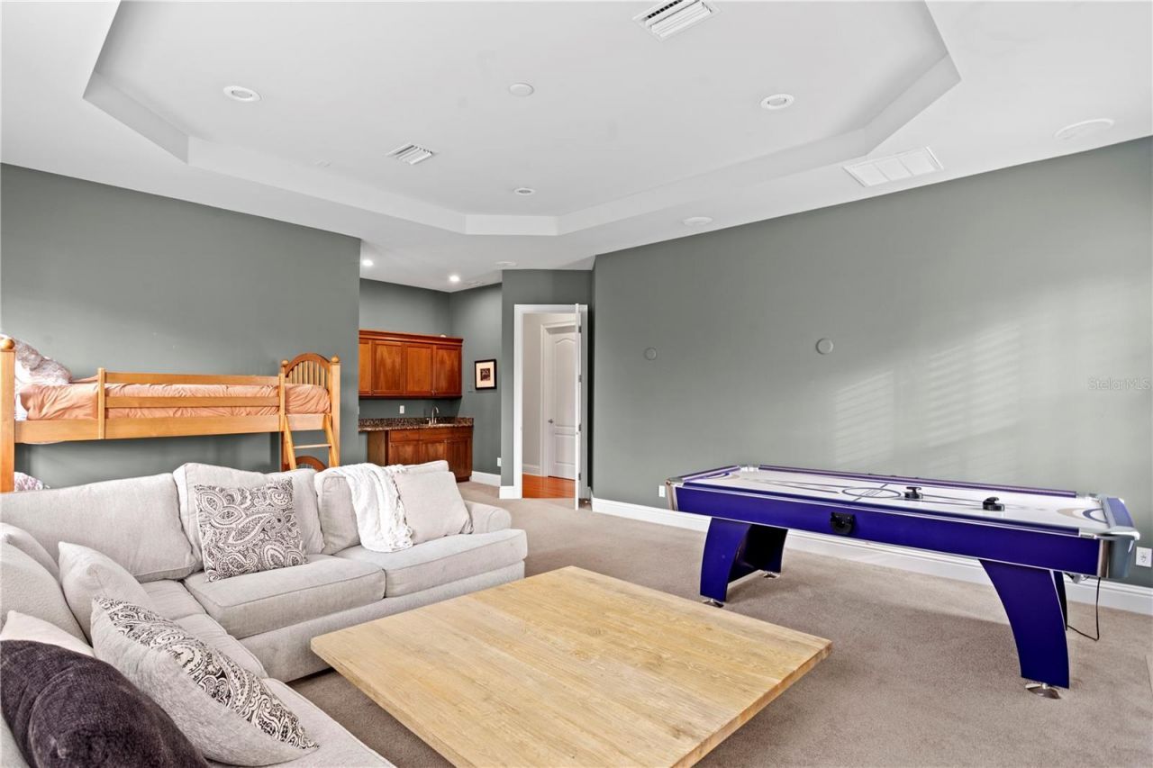 131 Miramar Boulevard Ne, Saint Petersburg, FL 33704 Photo