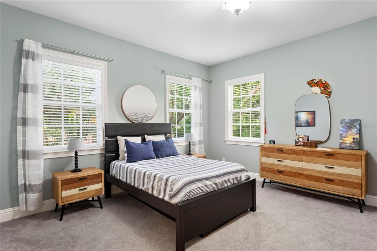 131 Miramar Boulevard Ne, Saint Petersburg, FL 33704 Photo