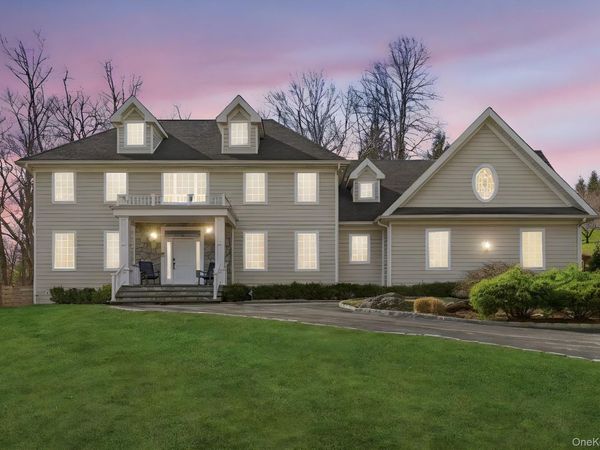 16 Hall Road, Briarcliff Manor, NY 10510