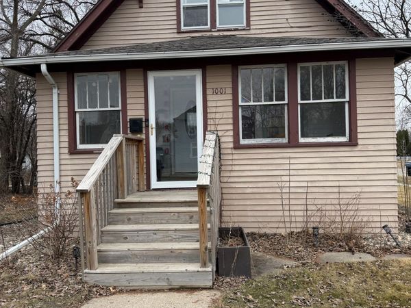 1001 4th Street S, Moorhead, MN 56560