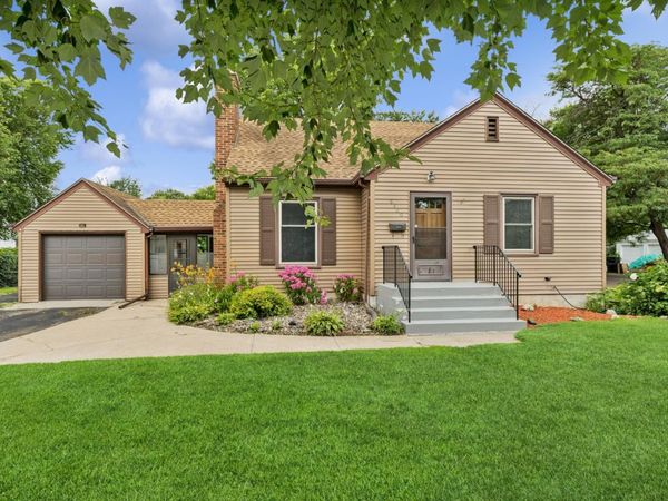 6300 Wentworth Avenue, Richfield, MN 55423