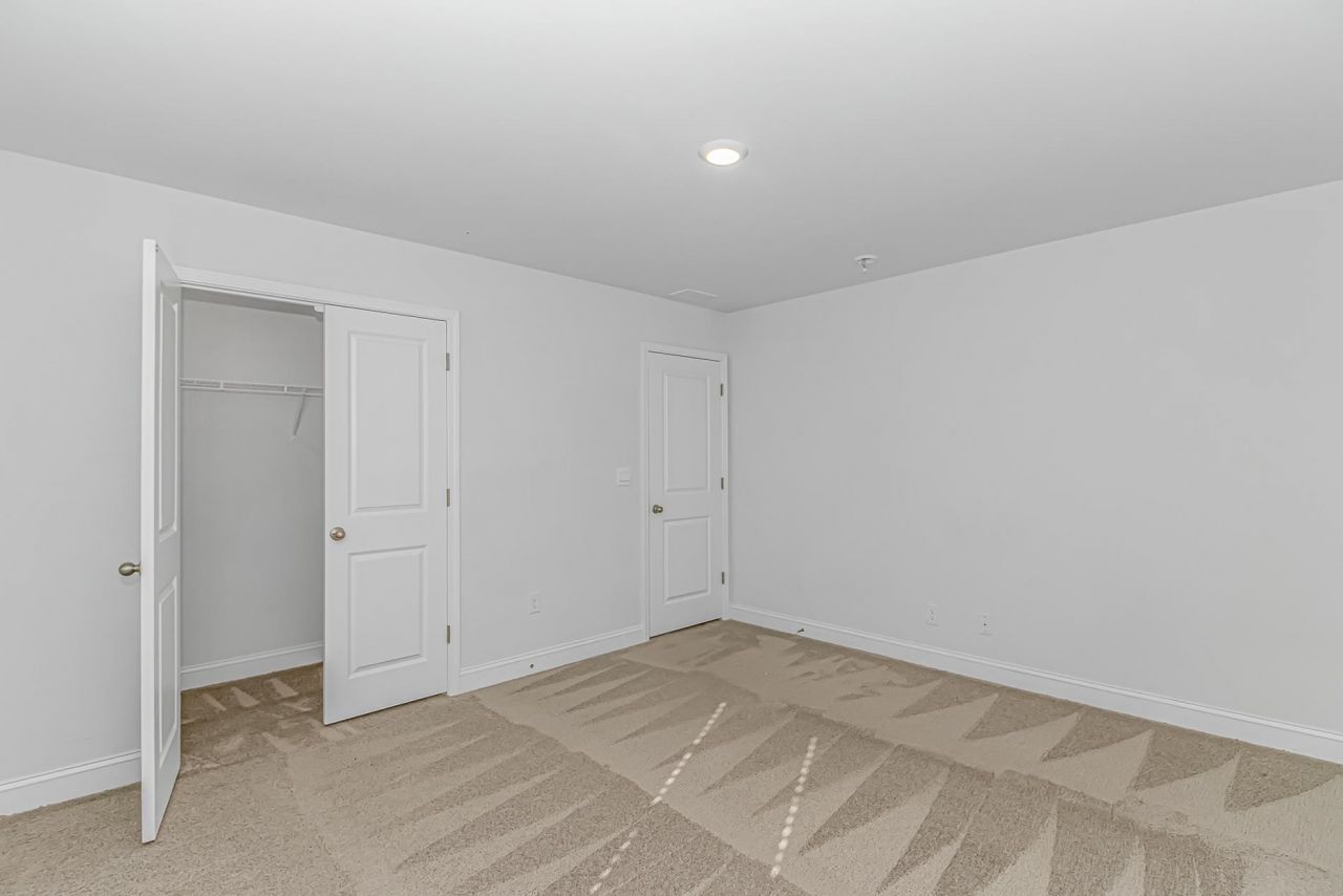 210 Calhoun Falls Dr. Photo 28