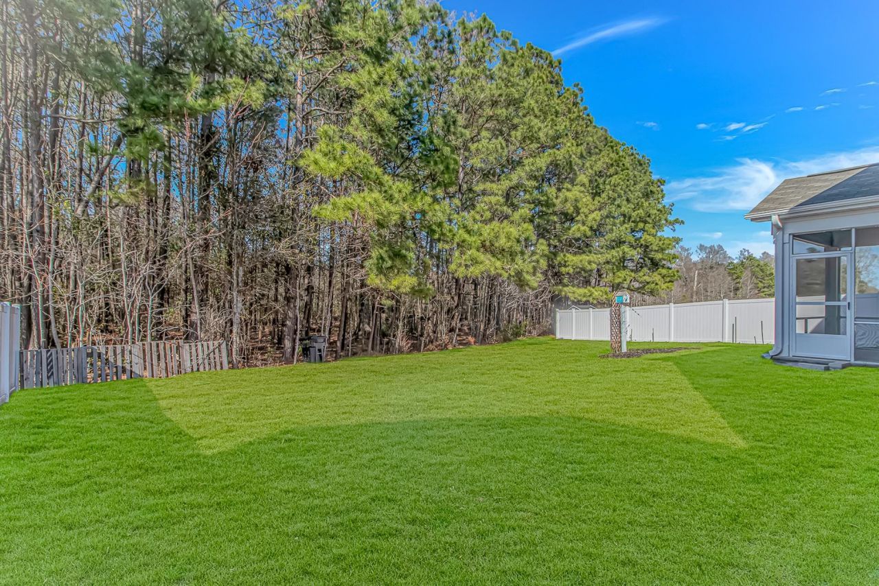 210 Calhoun Falls Dr. Photo 32