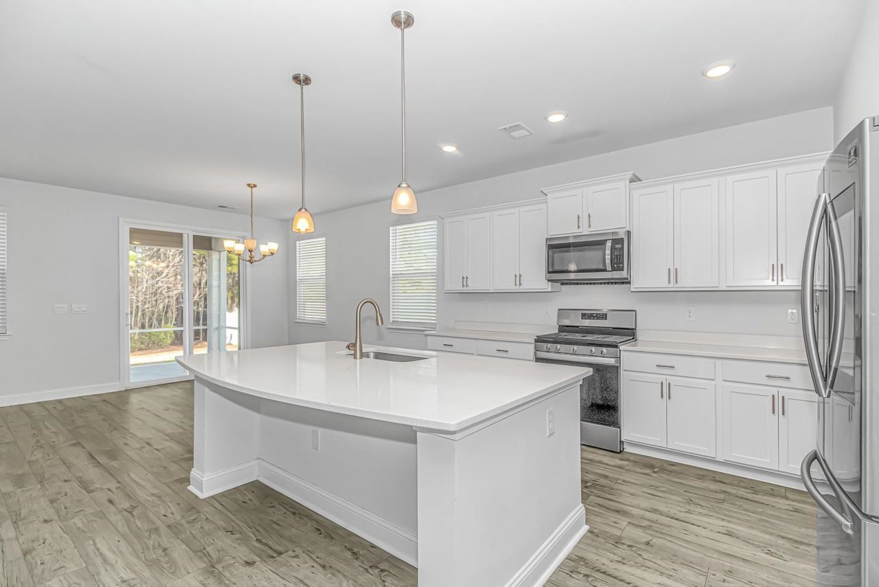 210 Calhoun Falls Dr.  Photo 5