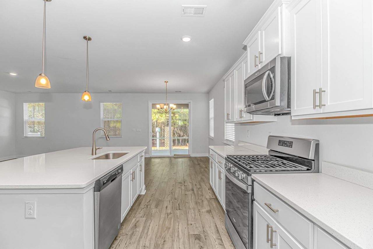 210 Calhoun Falls Dr.  Photo 6