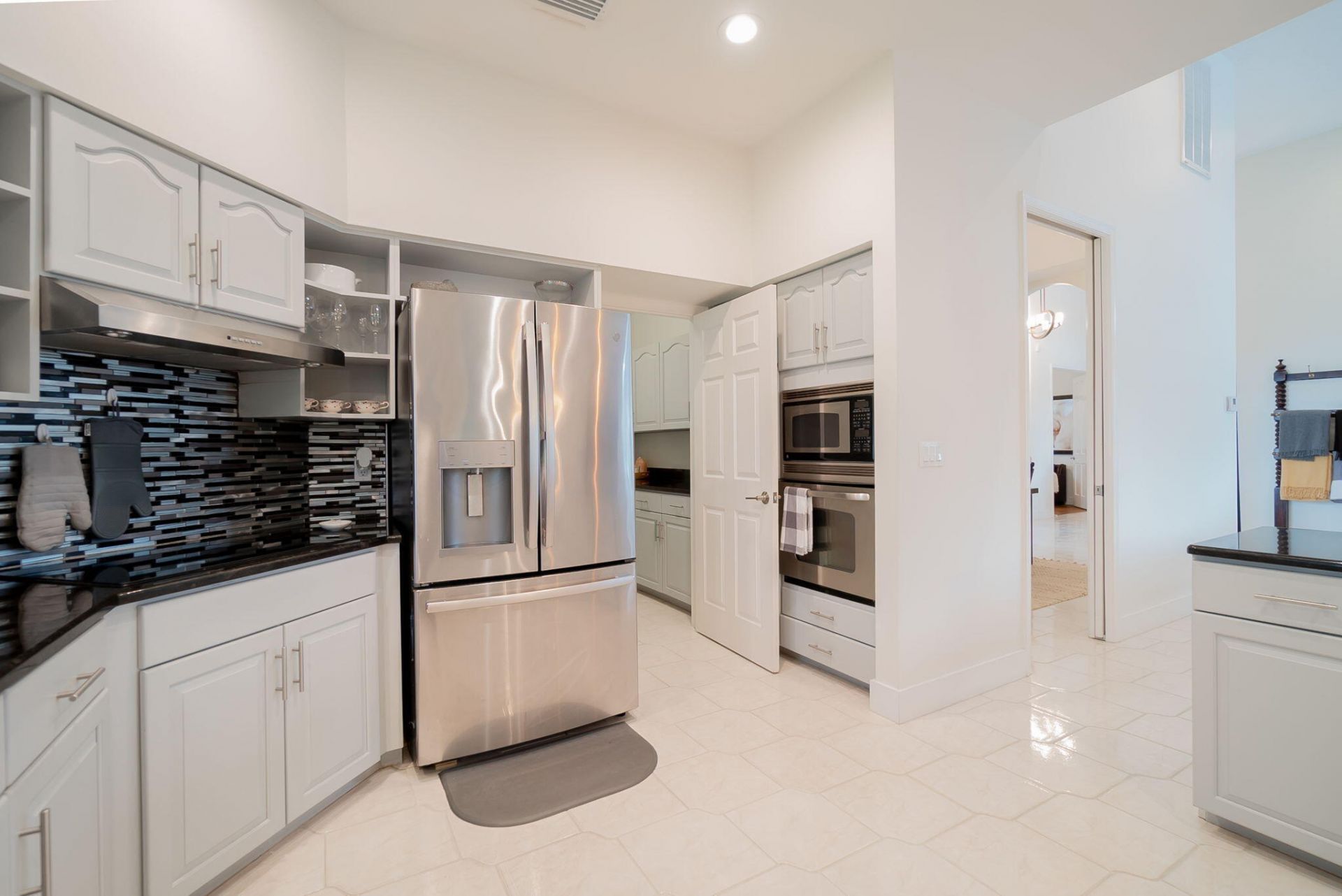 1907 S Club Drive, Wellington, FL 33414 Photo