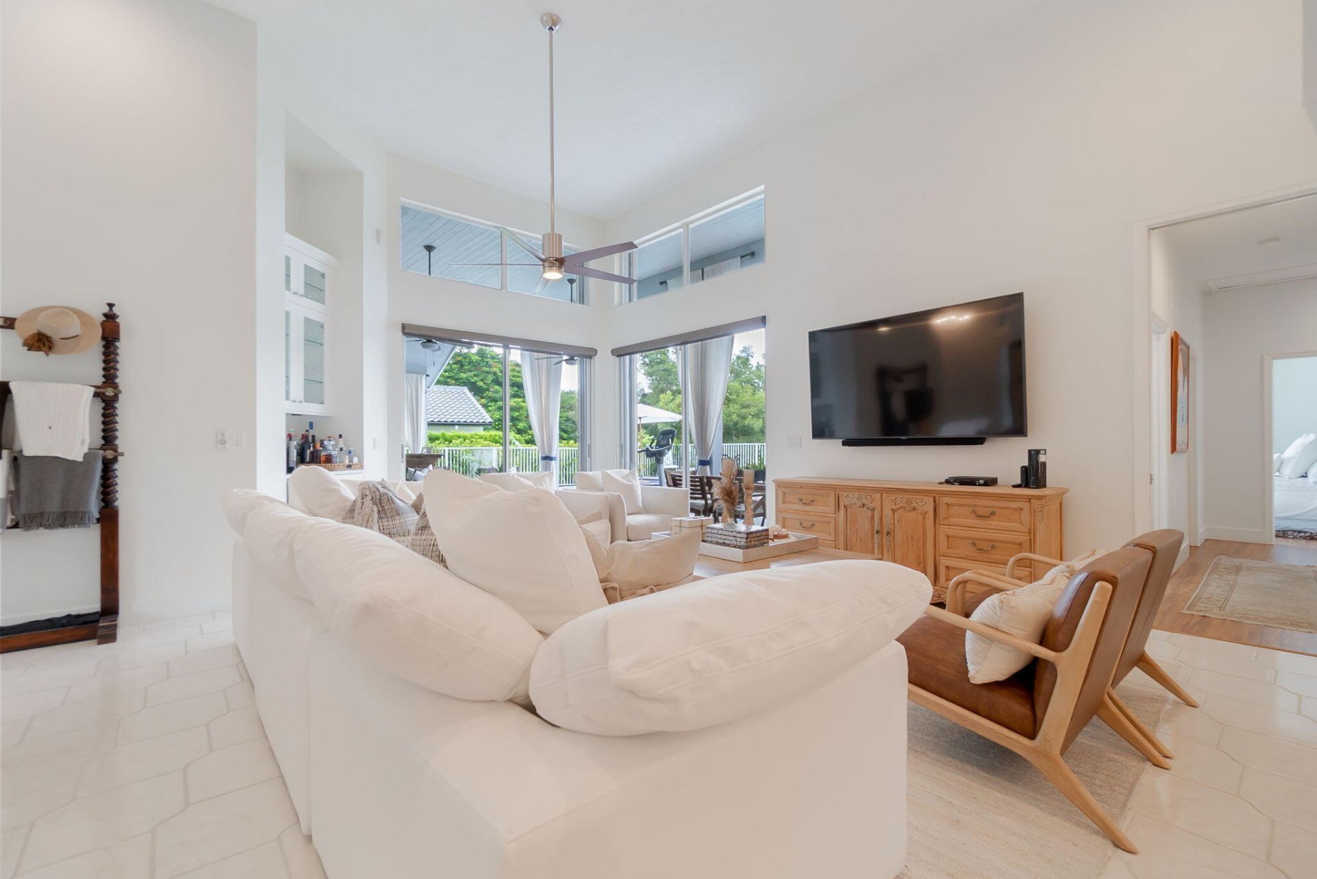 1907 S Club Drive, Wellington, FL 33414 Photo