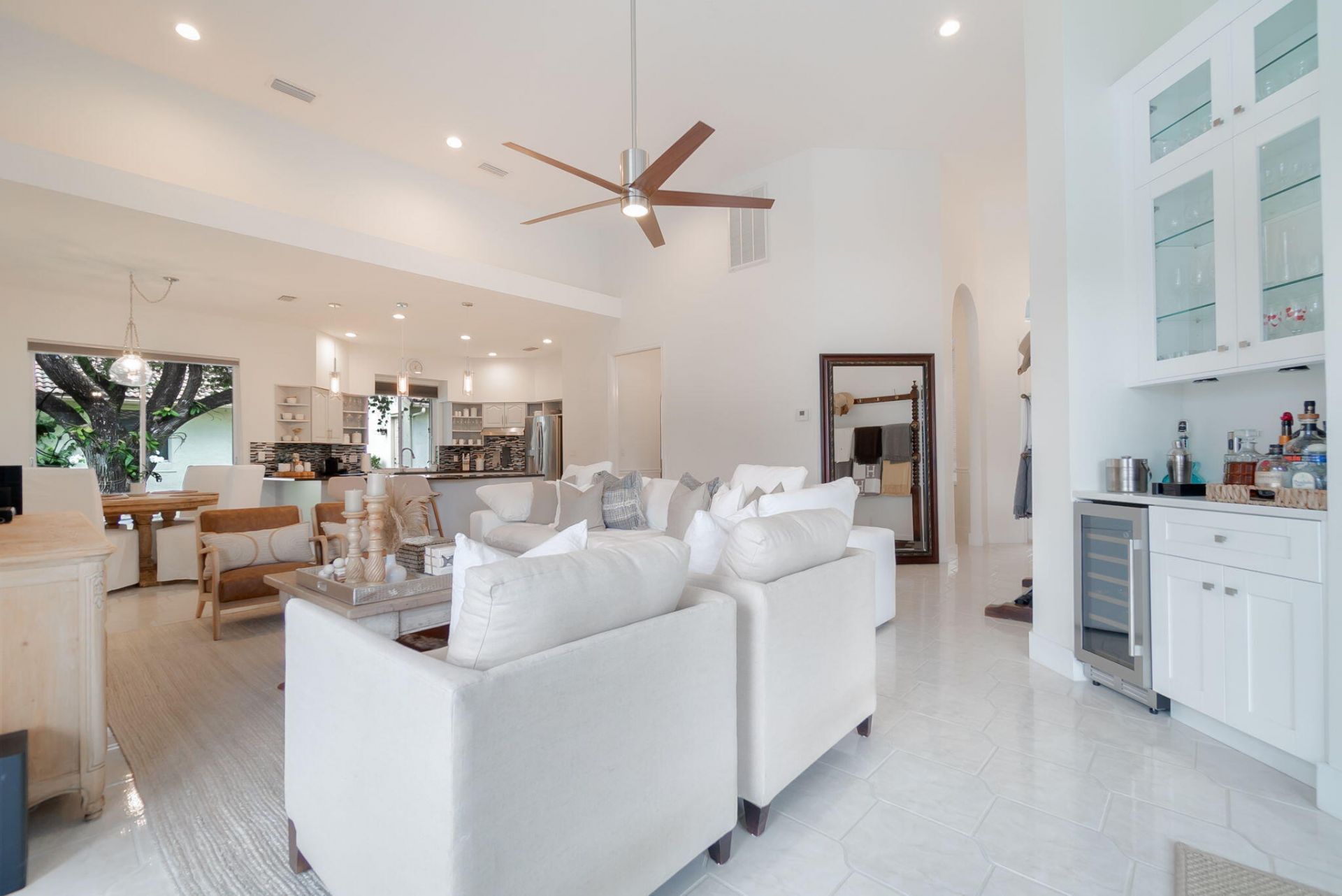 1907 S Club Drive, Wellington, FL 33414 Photo