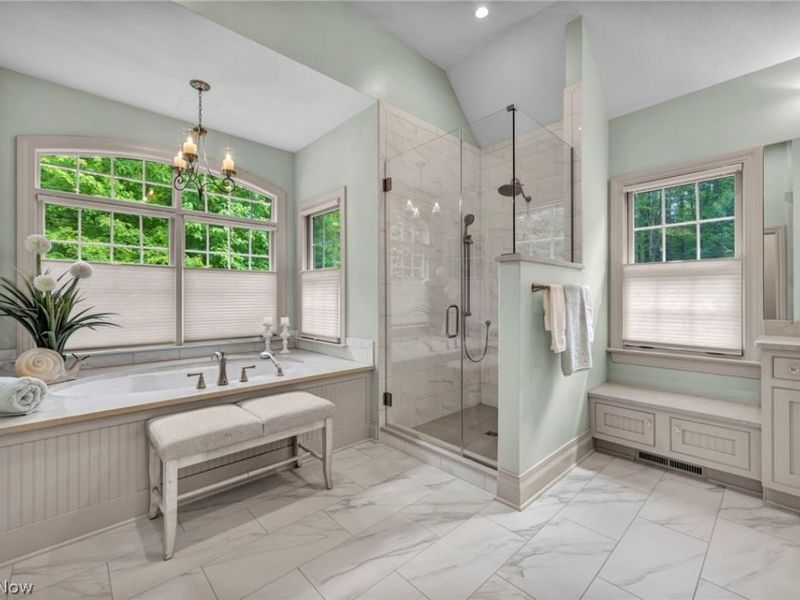 10360 Sawmill Drive, Chardon, OH 44024 Photo 17