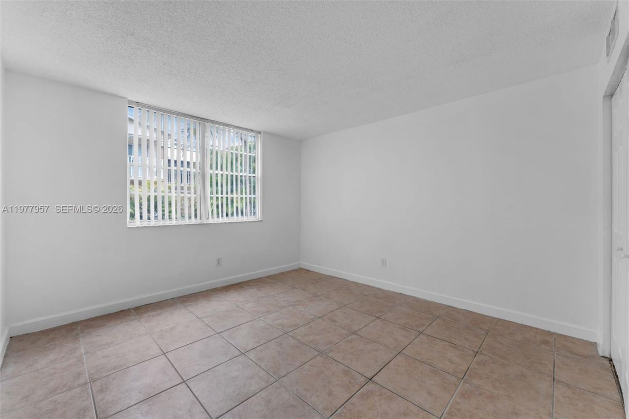 4180 NW 79th Ave, Unit 1D, Doral, FL 33166 Photo
