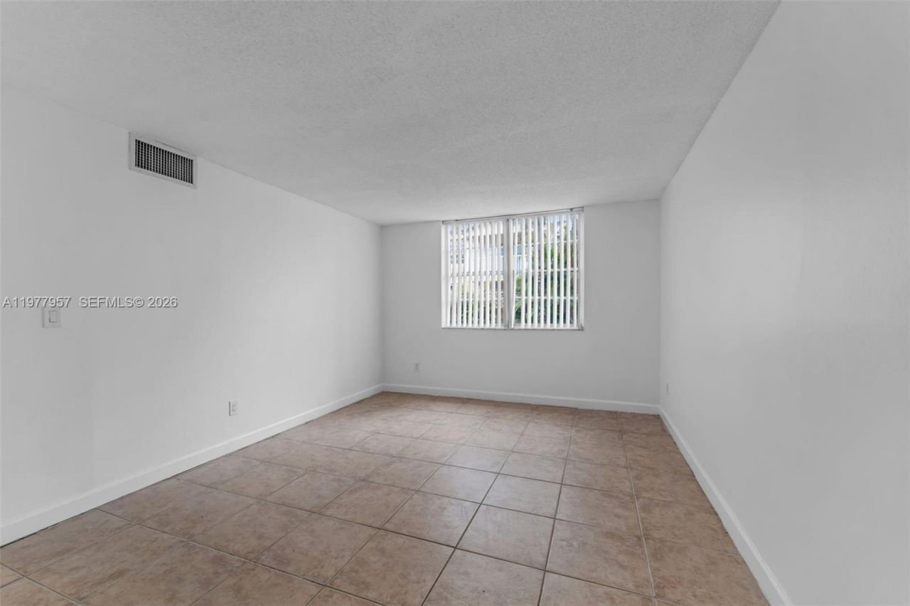 4180 NW 79th Ave, Unit 1D, Doral, FL 33166 Photo