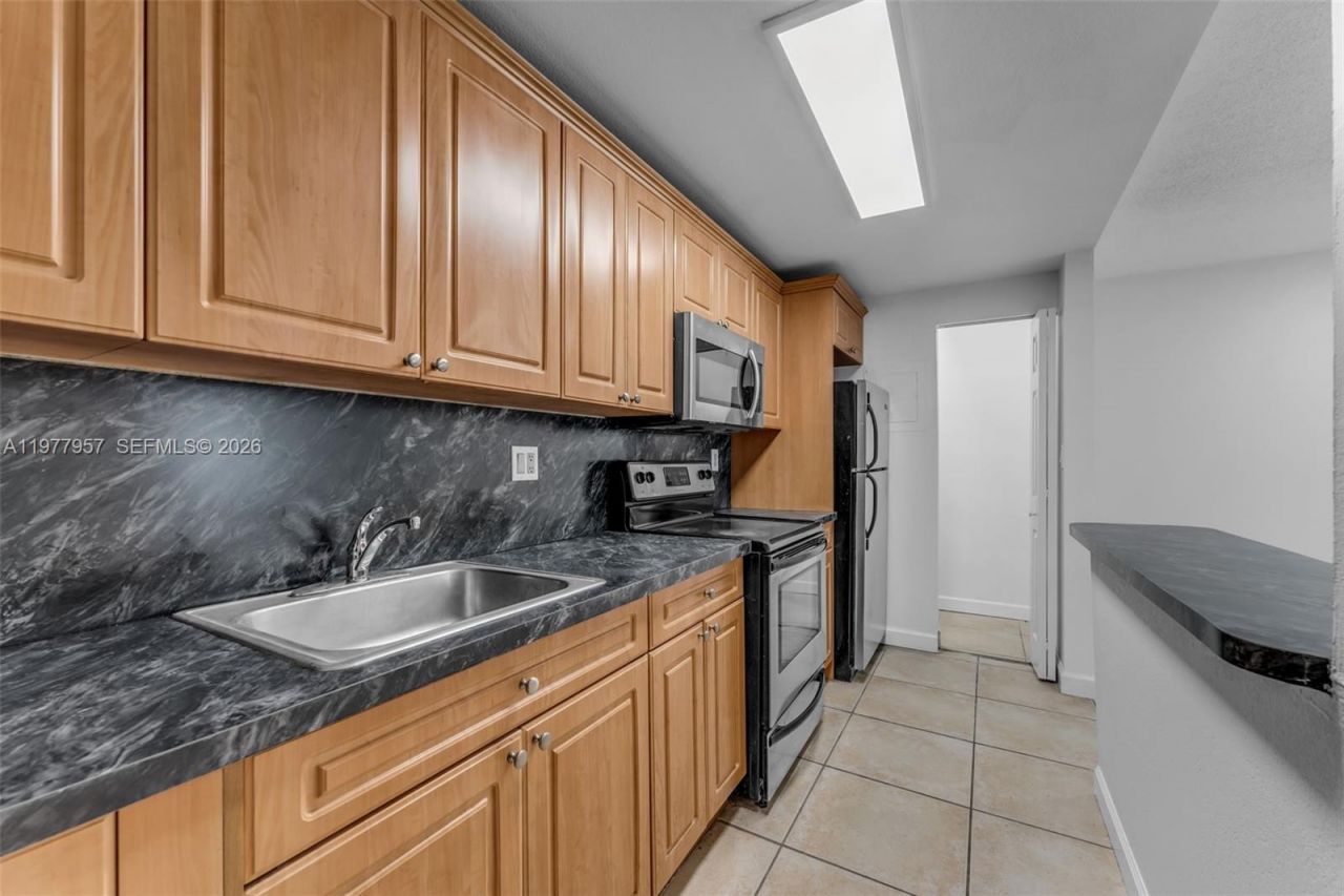 4180 NW 79th Ave, Unit 1D, Doral, FL 33166 Photo