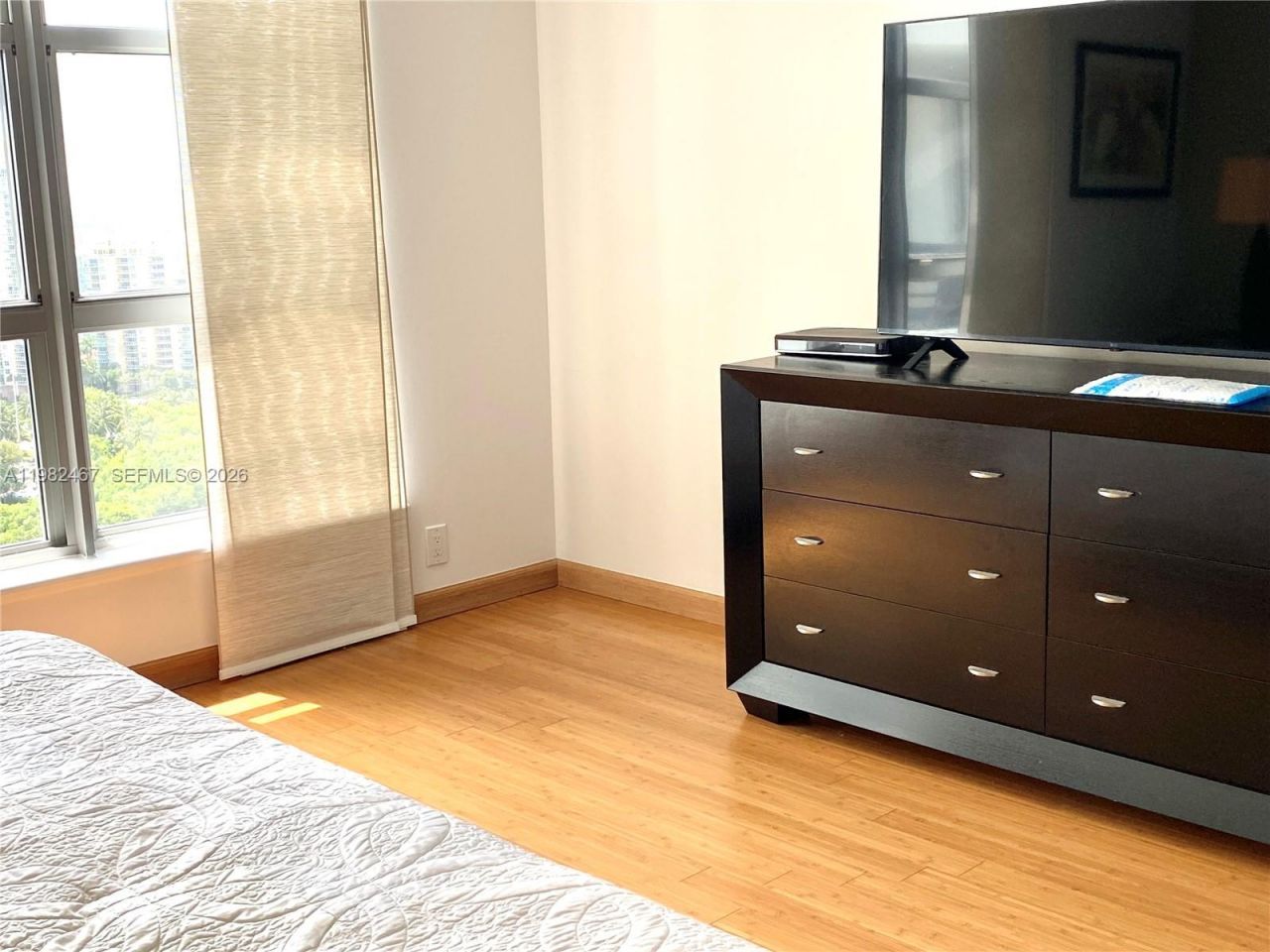 3500 Mystic Pointe Dr , Unit 3103, Aventura, FL 33180 Photo