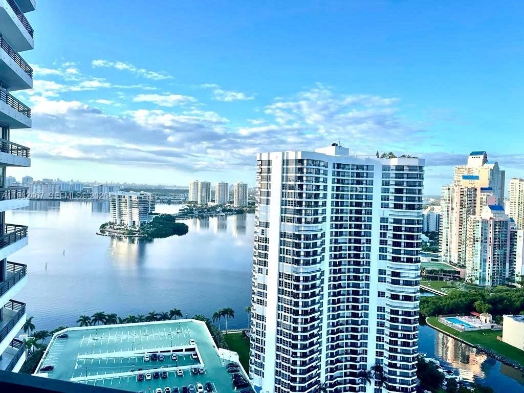 3500 Mystic Pointe Dr , Unit 3103, Aventura, FL 33180 Photo