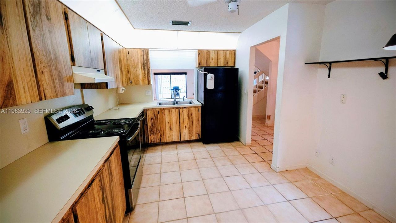 8709 NW 35th St, Unit 5, Coral Springs, FL 33065 Photo