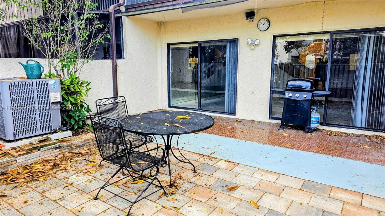 8709 NW 35th St, Unit 5, Coral Springs, FL 33065 Photo