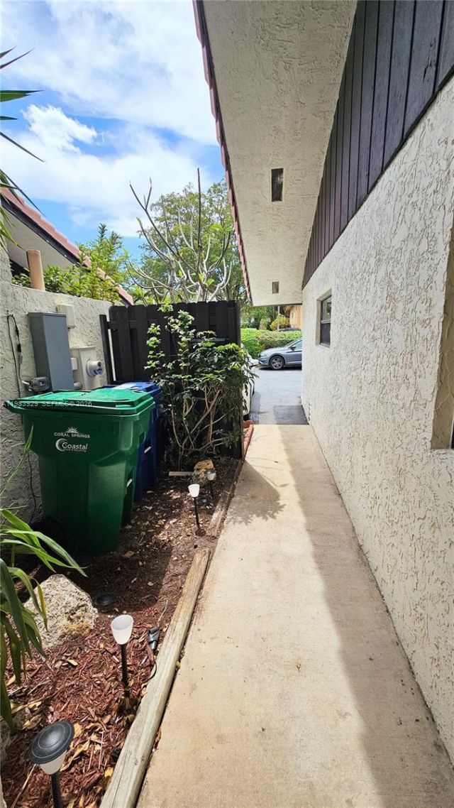 8709 NW 35th St, Unit 5, Coral Springs, FL 33065 Photo