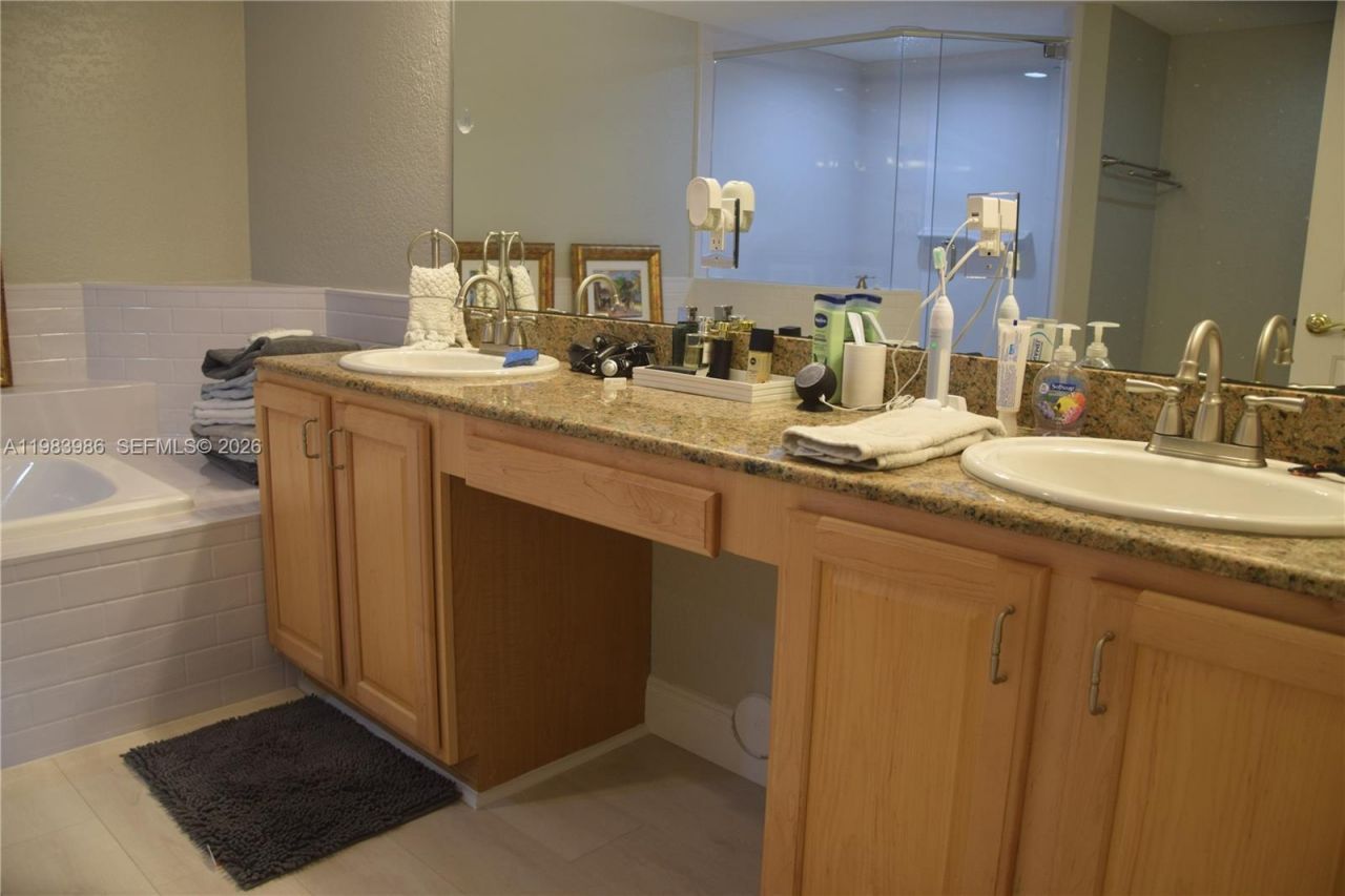 1501 E Broward Blvd , Unit 705, Fort Lauderdale, FL 33301 Photo