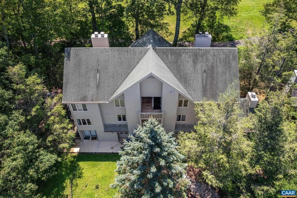 2230 Tanners Ridge Rd, Roseland, VA 22967 Main Photo