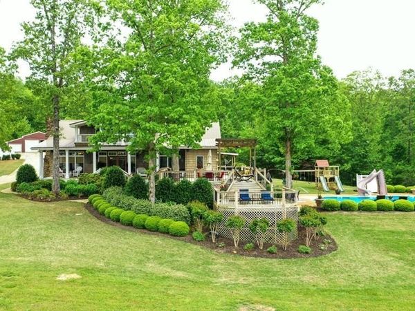 410 County Road 261, Iuka, MS 38852