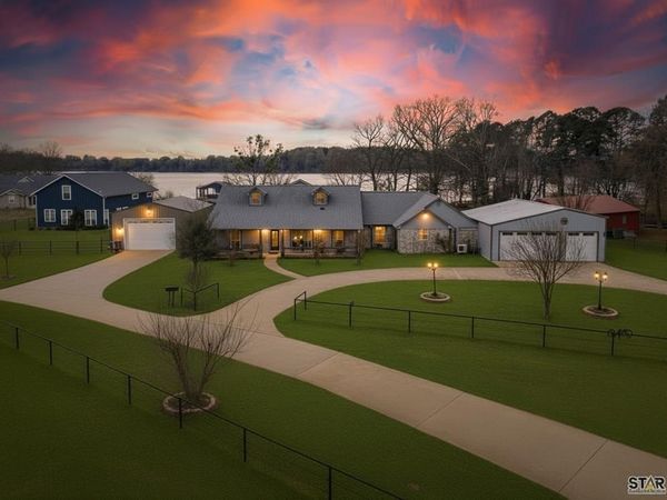 664 County Road 2360, Mount Pleasant, TX 75455