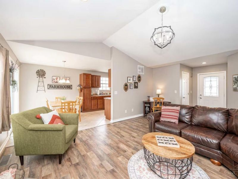 916 S Main Street, Monroe, OH 45050 Photo 9