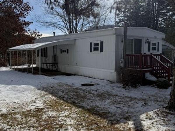 4 Center Street, Brimfield, MA 01010