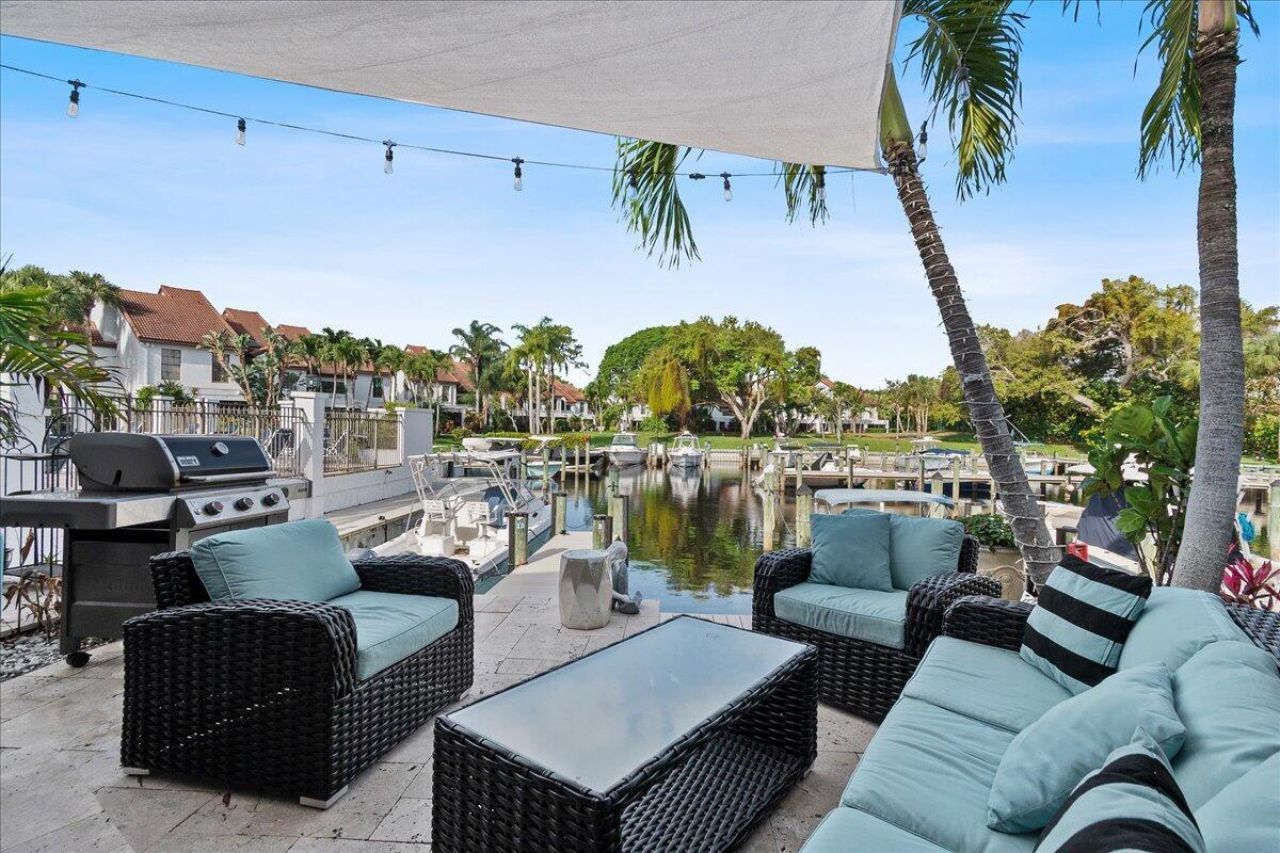 2359 Treasure Isle Drive, Unit 31, Palm Beach Gardens, FL 33410 Photo