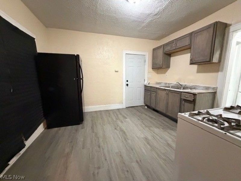 3641 E 147th Street, Cleveland, OH 44120 Photo 10