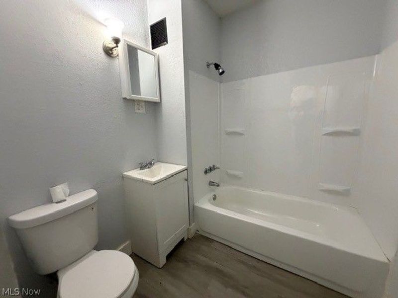 3641 E 147th Street, Cleveland, OH 44120 Photo 21