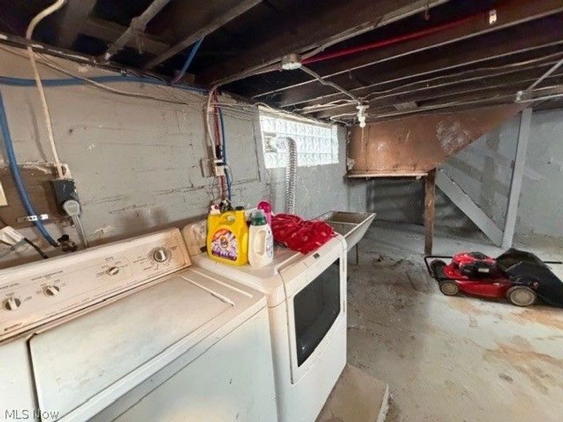 3641 E 147th Street, Cleveland, OH 44120 Photo 31