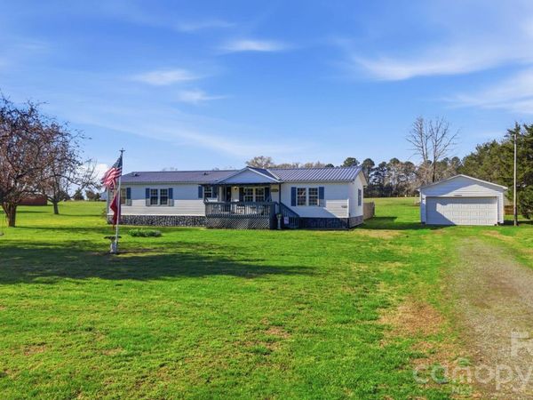 139 Old Fallston Road , Cherryville, NC 28021