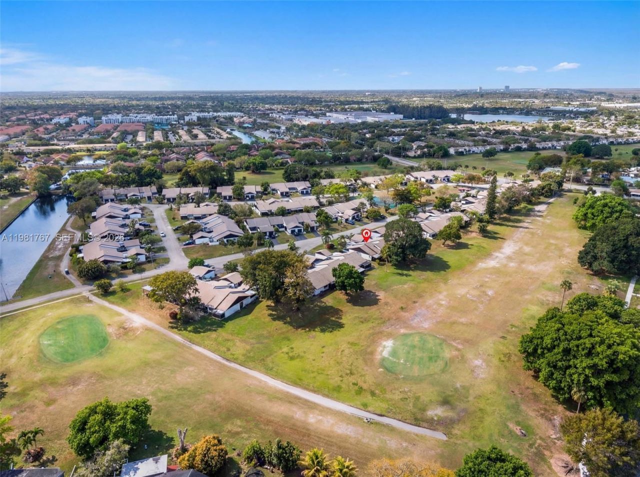 9315 Wedgewood Dr, Unit B19, Tamarac, FL 33321 Photo