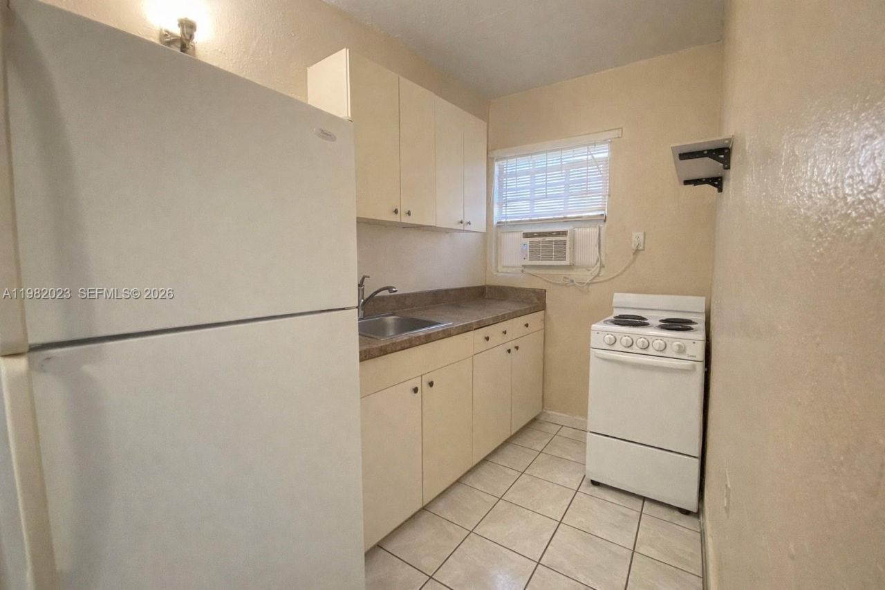520 SW 6th Ave, Unit 3, Homestead, FL 33030 Photo