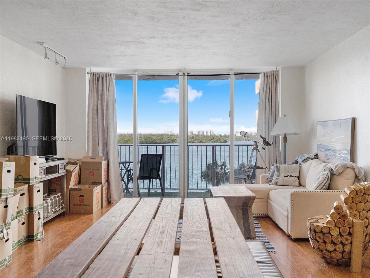 10350 W Bay Harbor Dr , Unit 4V, Bay Harbor Islands, FL 33154 Photo