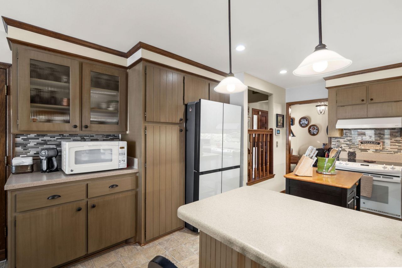 405 Factors Walk Photo 20