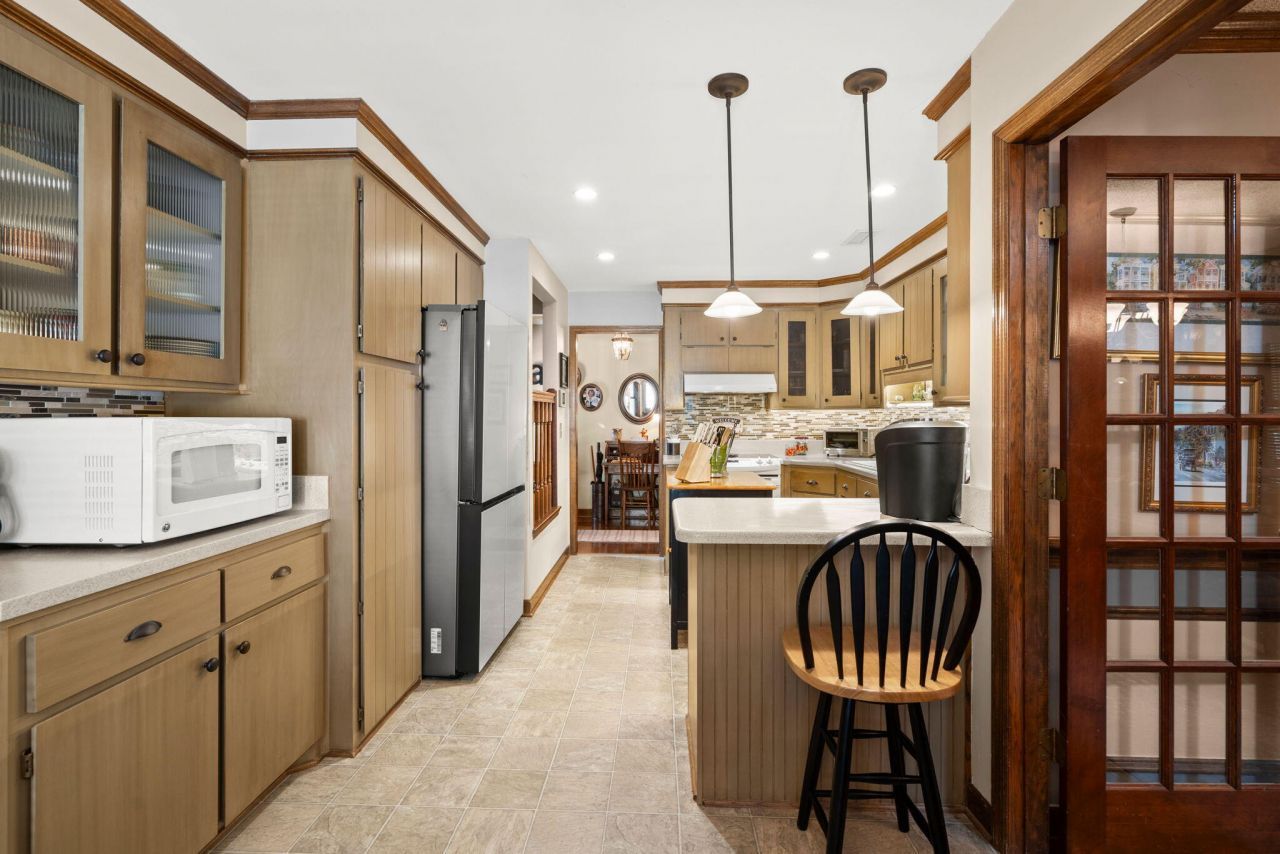 405 Factors Walk Photo 22