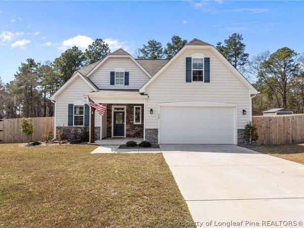 158 Woodsrun Street, Raeford, NC 28376