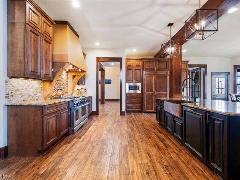 1130 Fox Den Trail, Canfield, OH 44406 Photo 3