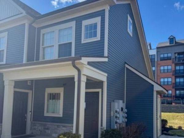 8 Aster Blvd, Warren, NJ 07059