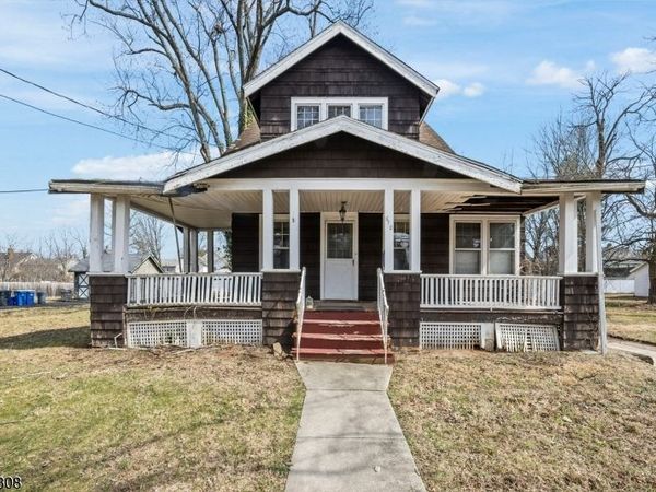 610 Watchung Rd, Bound Brook, NJ 08805