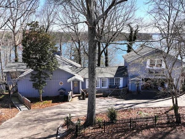 9700 Browns Bridge Drive, Gainesville, GA 30506