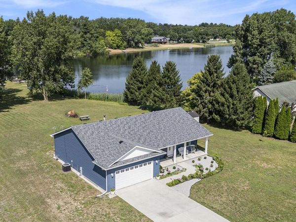 9260 N 225 E, Lake Village, IN 46349