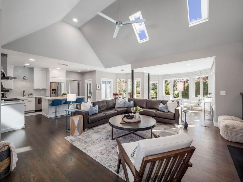 9821 Oxford Circle, Powell, OH 43065 Photo 12