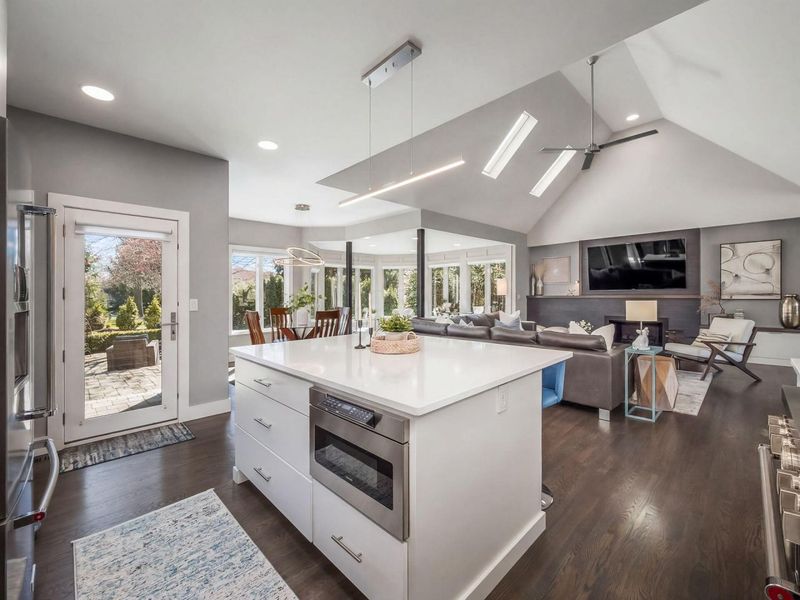 9821 Oxford Circle, Powell, OH 43065 Photo 24