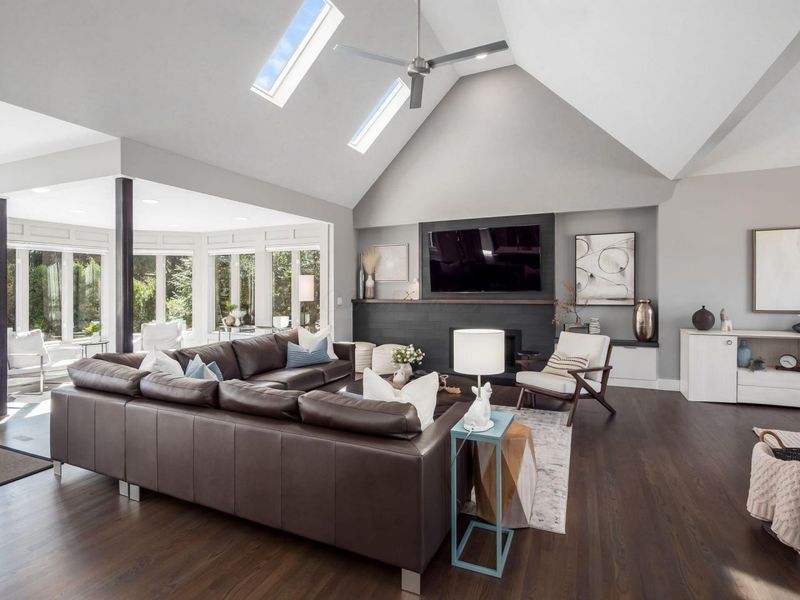 9821 Oxford Circle, Powell, OH 43065 Photo 7