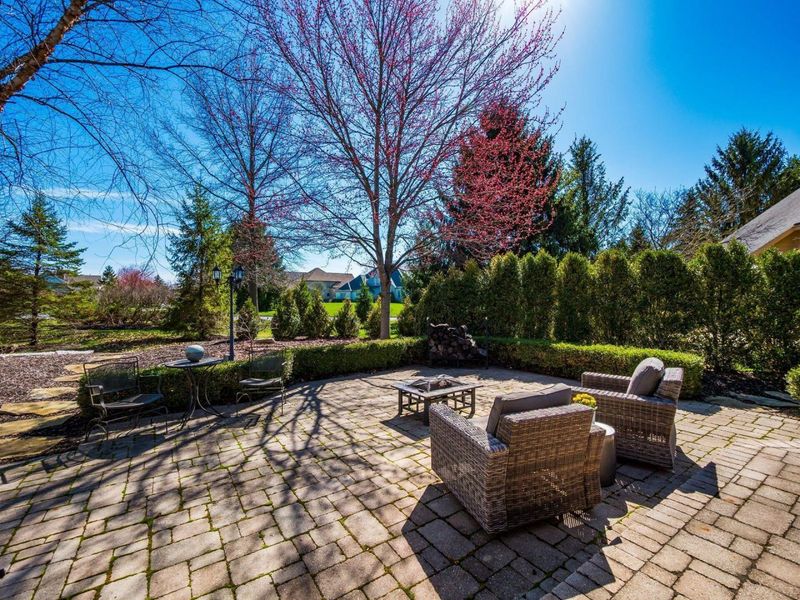 9821 Oxford Circle, Powell, OH 43065 Photo 80