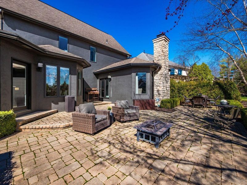 9821 Oxford Circle, Powell, OH 43065 Photo 82