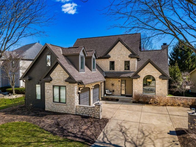 9821 Oxford Circle, Powell, OH 43065 Photo 83